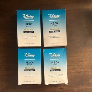 Disney H2O+ Blue Sea Salt Bath Soap Set